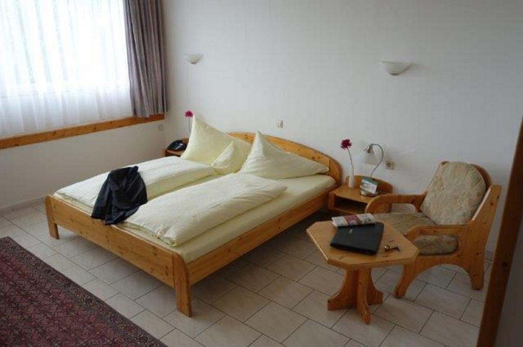 Eichenhof Hotel Gbr Eislingen/Fils Esterno foto